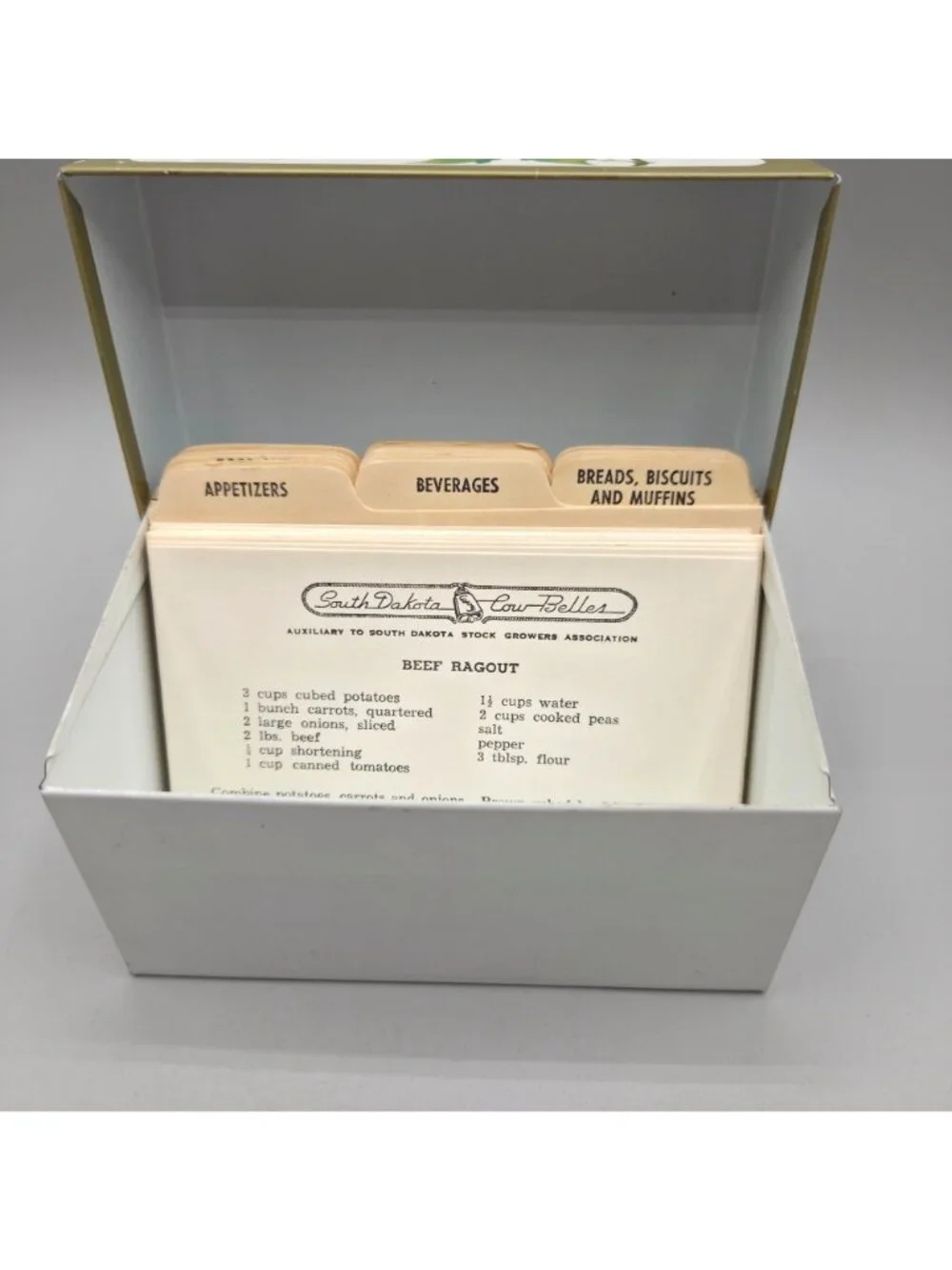 Vintage Recipe Box Floral Lid South Dakota Cow-Belles Recipe Cards Ohio Art